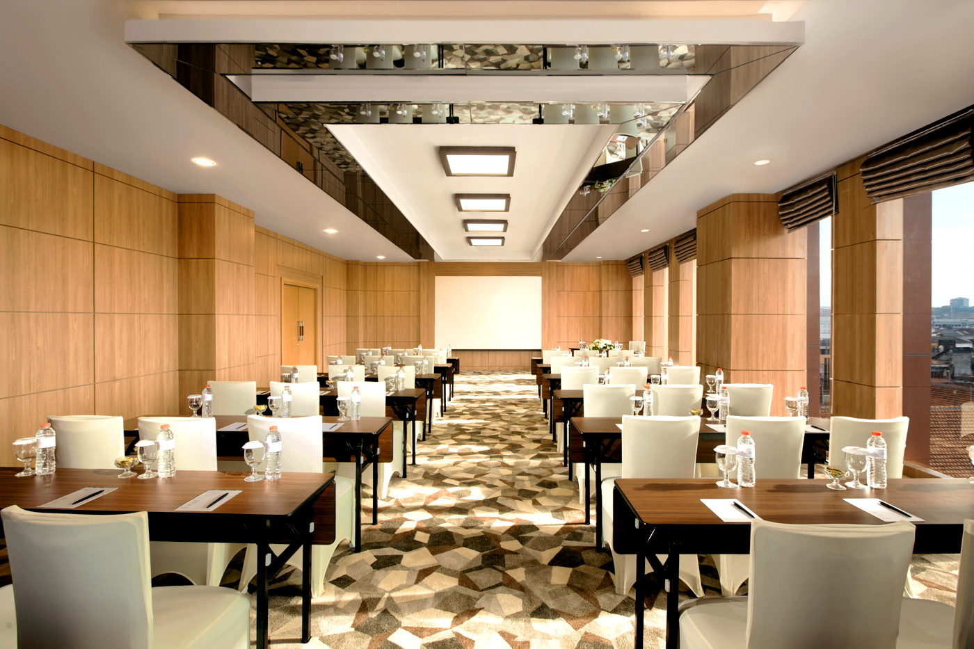 bongaya-meeting-room-new.jpg