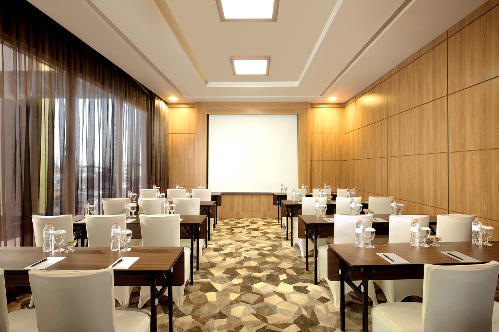 linggarjati-classroom.jpg